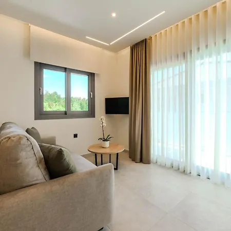 Emerald Project Апарт-отель