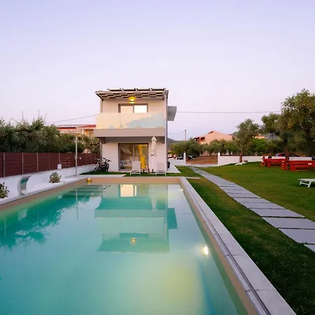 公寓式酒店 Emerald Project 3*