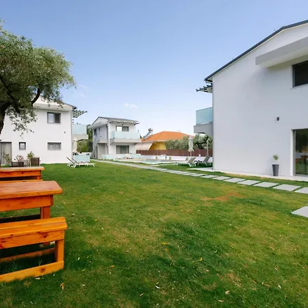 公寓式酒店 Emerald Project 3*