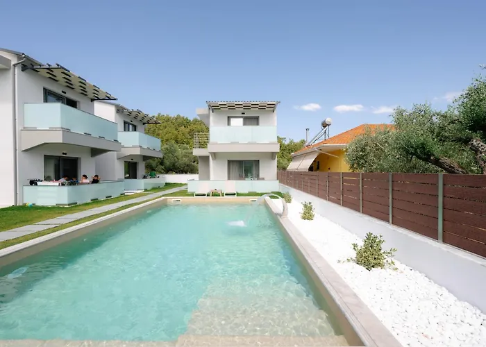 Emerald Project Hotel de apartamente 3*